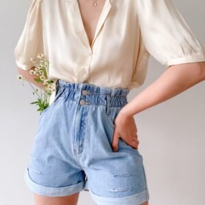 Pocket Full of Daisies Shorts